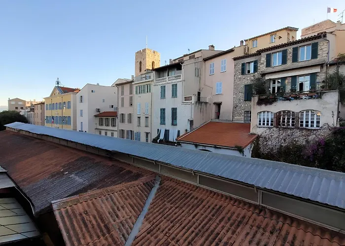 In The Center Of Dom wakacyjny Antibes