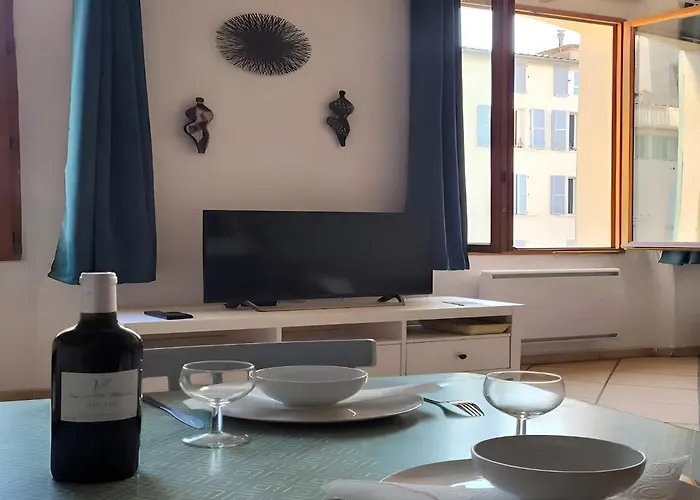 In The Center Of Dom wakacyjny *